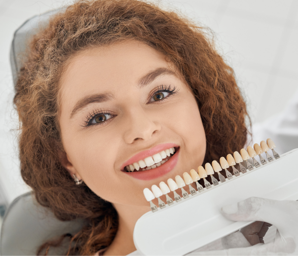 dental-shade-guide-patient-smile